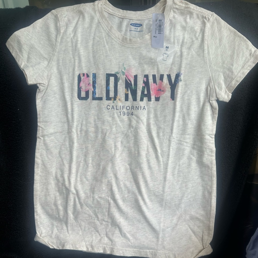 Old Navy Cream Floral Graphic Tee NWT Girls Kids 8 Medium